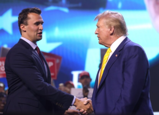 Qëllohet me armë zjarri aleati i ngushtë i Donald Trump