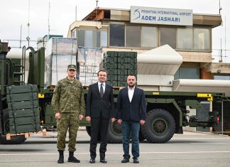 Kurti: Në Prishtinë mbërritën dronët luftarakë kamikazë Skydagger