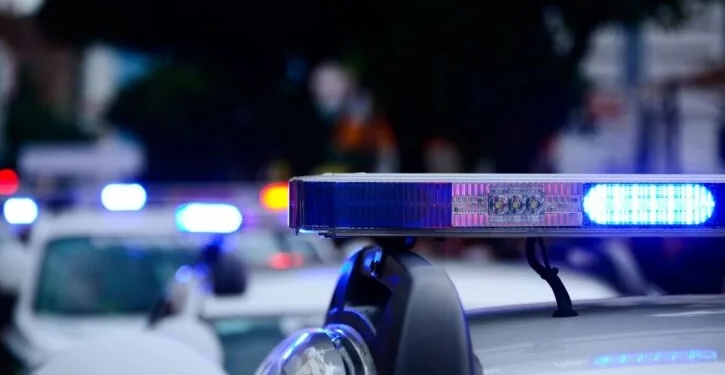 Bastisje në disa lokacione në Shkup  po kërkohen persona të dyshuar për fajde dhe pastrim parash 