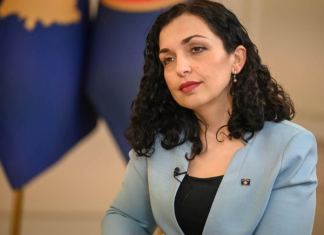 Vjosa Osmani i reagon Vuçiqit: Beson se mund të kërcënojë Turqinë ashtu siç kërcënon vendet fqinje