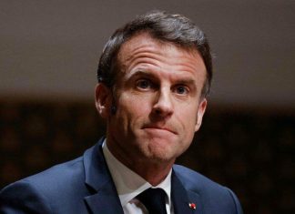 Kërkohet dorëheqja e Macronit, çfarë po ndodh në Francë