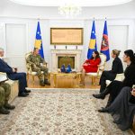 Osmani pret në një takim komandantin e ri të KFOR-it