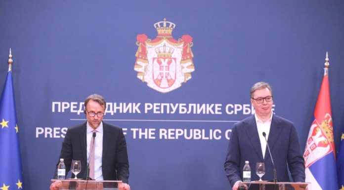 Rajon-Faqja-12-brukseli-vucic