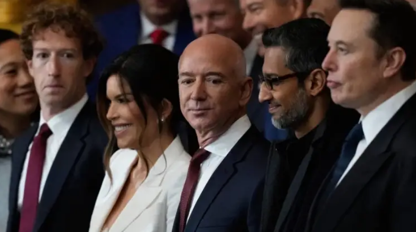 Lista e 10 njerëzve më të pasur në botë sipas Forbes