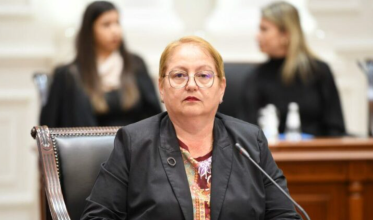 Janevska për zëvendësimin e saj të mundshëm: Do ta respektoj çdo vendim të kryeministrit