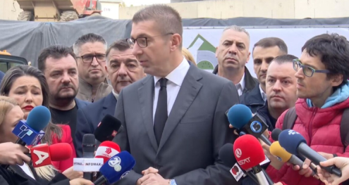 Info Shqip: Çdo student do të marrë 12,300 denarë për pajisje elektronike! Mickoski: Thirrja është e hapur deri më 1 janar