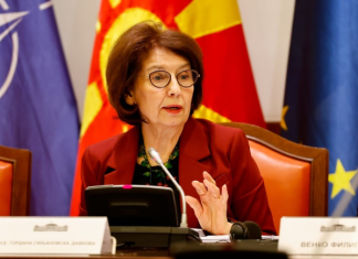 Seri ndryshimesh diplomatike! Presidentja shkarkon ambasadorët në Itali, Austri dhe Indi