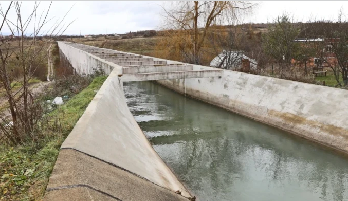 Dëmtohet një pjesë e kanalit të Ibër Lepencit