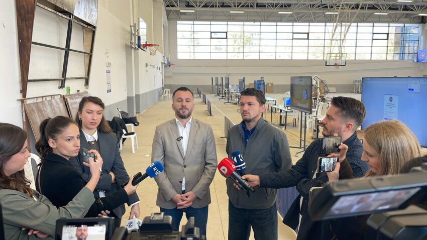 Përfundon procesi i verifikimit në Mitrovicë  PDK kërkon sërish rivotim