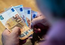 Nga sot pensioni bazë arrin 150 euro, rritja më e madhe ndonjëherë në Kosovë