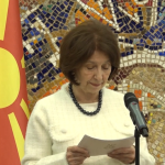 Presidentja ndau 20 bursa për studime jashtë vendit, asnjë shqiptar