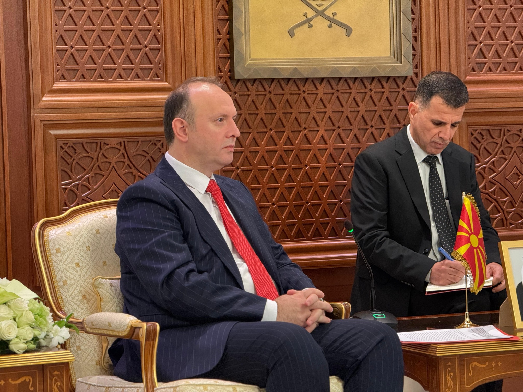 Mediat e Katarit i japin rëndësi vlerësimit të kryeparlamentarit Gashi për Doha Forum 2025