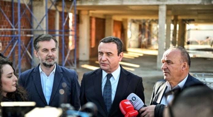 598368084_1409527893874267_1931482701676164111_n-768x512