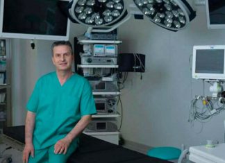 Shqiptari nga Gostivari bën histori në Zagreb: Shpallet mjeku më i mirë urolog për vitin 2025