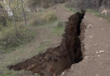 Çarje alarmante e tokës në Likovë, banorët lëshojnë shtëpitë