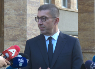 Mickoski: Të flasim për gjëra të mira, të dielën ajri në Shkup ishte më i pastër se në Vjenë