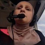 Info Shqip: Shqiptarja me mbulesë pilote e sukseshme në Kanada (VIDEO)