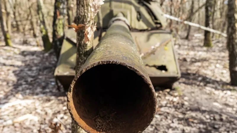 Britaniku blen tankun për 45 mijë euro  brenda gjen ar në vlerë mbi 2 5 milionë euro