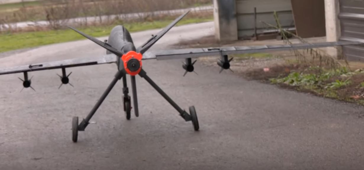 Fluturakja Made in Kosova  Droni pejan i gatshëm për polici e ushtri  VIDEO 