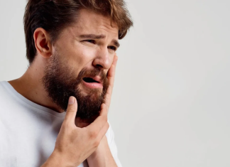 7 arsye pse dhembin kockat e fytyrës: Shkaku shpesh nuk është aty ku mendoni