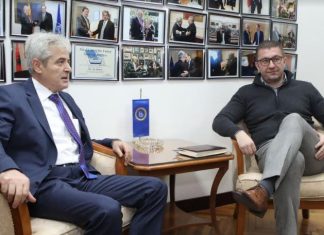 Bomba e Ahmetit: Ramë dakord për zgjedhje të reja me Mickoskin një vit më parë, por ai ndryshoi mendje