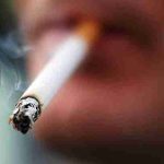 Ligji për ndalimin e pirjes së duhanit hyn në fuqi nga 1 marsi: Gjoba të larta për shkelësit – deri në 5.000 euro