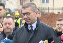 Mickoski për takimin me Ahmetin: Do të ketë takim ndonjëherë!