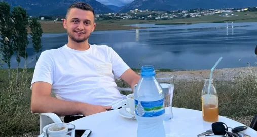 Info Shqip: U ndalua me 1 milion euro të padeklaruara, kush është polici shqiptar që deshi të futet në Kosovë