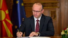 Info Shqip: Nëse nuk ka marrëveshje për VLEN-in, Gashi do të japë dorëheqje nga posti i kryeparlamentarit