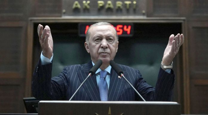 Bota-Faqja-15-erdogan-NATO-islamike