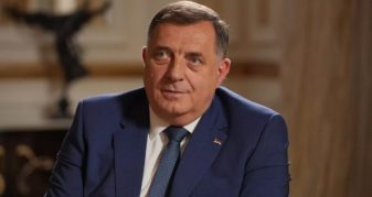 Info Shqip: Dodik kërcënon: BE-ja do të shpërbëhet brenda një viti