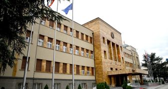 Info Shqip: LSM nesër vazhdon protestat, do të bllokojë rrugët për te Kuvendi