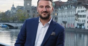 Info Shqip: Ky është shqiptari nga Kumanova që ka shanse të bëhet kryetari i ri i Cyrihut