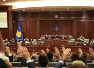 Këto janë vendimet që u morën në seancën e parë të Kuvendit të ri