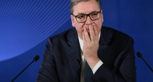 Info Shqip: Historiani serb Andjelkoviç: Vuçiç po mendon të largohet nga Serbia, shumë dyer do t’i mbyllen