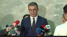 Info Shqip: Ja si e komenton Mickoski konsolidimin e VLEN-it në parti politike