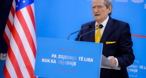 Info Shqip: Berisha: Ramës i mbyllën dyert në Konferencën e Mynihut, përfundoi duke ‘u puthur me Dashin’