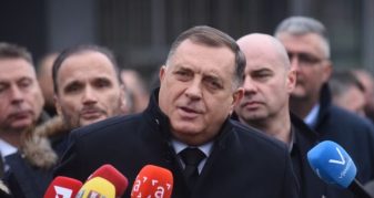 Info Shqip: Dodik kërcënon: Myslimanët dhe Sarajeva janë armiqtë tanë, do ta rikthejmë ushtrinë