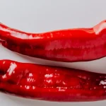 Info Shqip: Çfarë i ndodh trupit kur hani ushqime pikante? Rreziqet që i vijnë shëndetit tonë