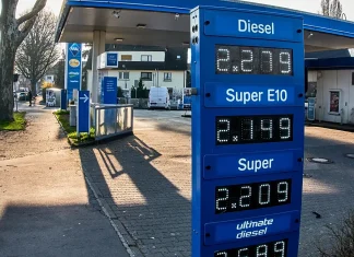 Paralizimi i naftës në Iran, kush paguan taksën më të lartë të karburantit në Evropë?