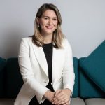 Info Shqip: Shqiptarja që po bën histori në Microsoft, Drena Kusari merr post drejtues