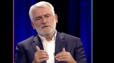 Info Shqip: Menduh Thaçi ka një mesazh për Arben Taravarin dhe Ziadin Selën