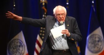 Info Shqip: Senatori amerikan refuzon kërkesën 200 mld dollarë për luftën me Iranin, zotohet të bllokojë bombat për Izraelin