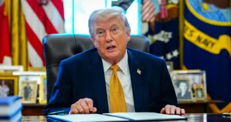 Info Shqip: “I urrej luftërat më shumë se çdokush”, Trump: Nëse nuk do ta kishim sulmuar Iranin, ata do shkatërronin Lindjen e Mesme