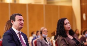 Info Shqip: Pse nuk po e kandidon Vjosa Osmanin? Ja si përgjigjet Kurti