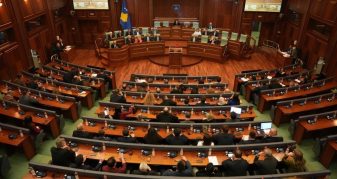 Info Shqip: A është aktiv mandati i deputetëve të Kuvendit të Kosovës?