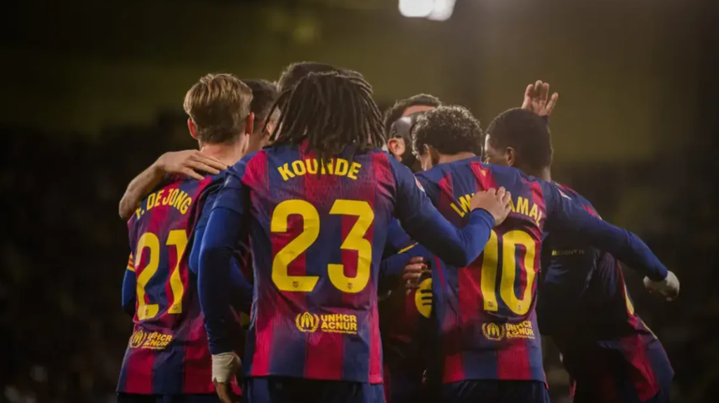 Info Shqip: Barcelona po mendon transferimin e mbrojtësit të Cityt, ai ka një çmim të arsyeshëm