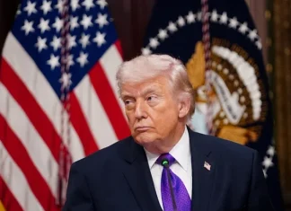 Trump: Irani më kërkoi 1 javë pauzë të sulmeve ndaj objekteve energjetike, unë ua dhashë 10 ditë