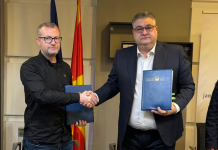 Rritja e pagave dhe avancimi i të drejtave të të punësuarve: Ministri i Administratës Publike nënshkroi Marrëveshje Kolektive