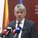 Info Shqip: Devijimi i korridorit 8, Sela: Mickoski po vazhdon planin e Gruevskit